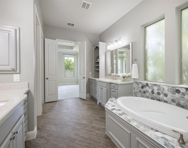 1336 Grassland - Photo Thumbnail 12