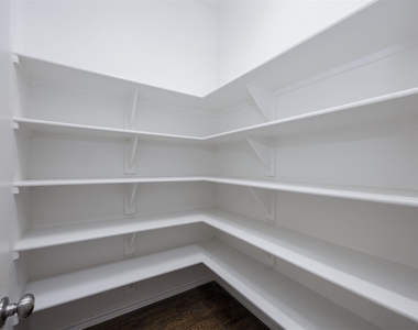 1336 Grassland - Photo Thumbnail 34
