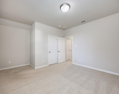 1336 Grassland - Photo Thumbnail 20
