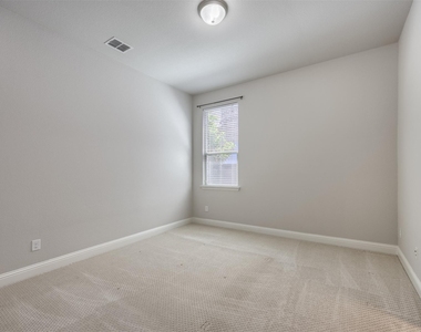 1336 Grassland - Photo Thumbnail 25