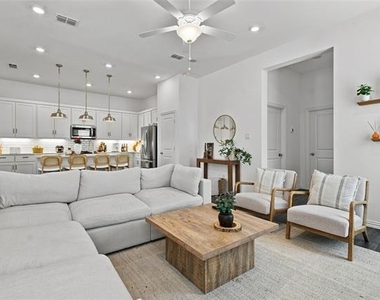1317 Horizon Way - Photo Thumbnail 15