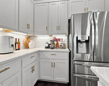 1317 Horizon Way - Photo Thumbnail 8