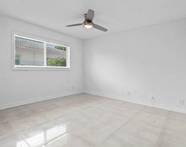 231 Sw 6th Street - Photo Thumbnail 12