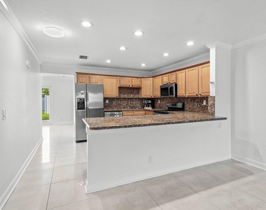 231 Sw 6th Street - Photo Thumbnail 10