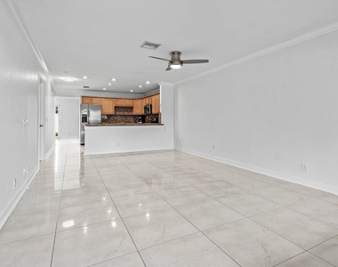 231 Sw 6th Street - Photo Thumbnail 7