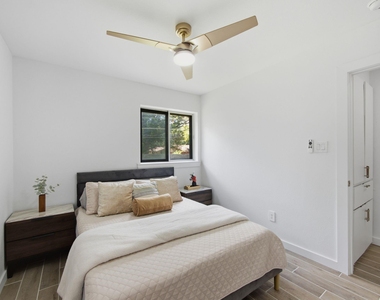11348 Carissa Drive - Photo Thumbnail 25