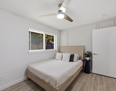 11348 Carissa Drive - Photo Thumbnail 28