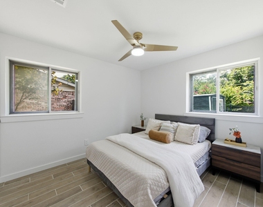 11348 Carissa Drive - Photo Thumbnail 18
