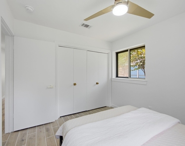 11348 Carissa Drive - Photo Thumbnail 21