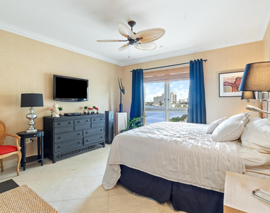 209 N Birch Road - Photo Thumbnail 8