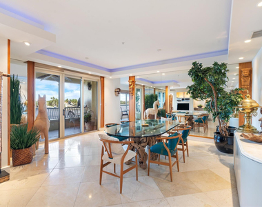 209 N Birch Road - Photo Thumbnail 7