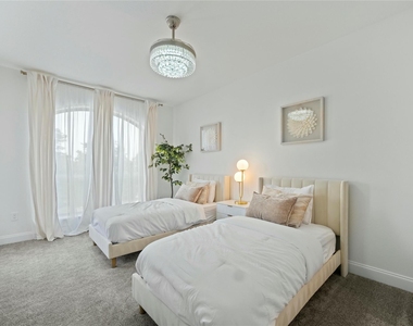 6141 Sachse Street - Photo Thumbnail 15