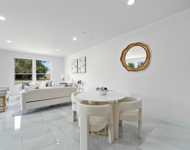 6141 Sachse Street - Photo Thumbnail 6