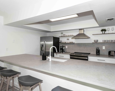 257 Old Meadow Way - Photo Thumbnail 19