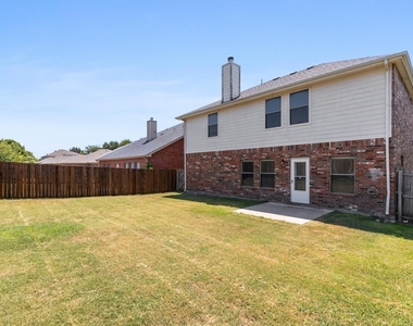 3200 Nandina Street - Photo Thumbnail 20