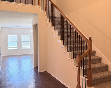 3200 Nandina Street - Photo Thumbnail 1