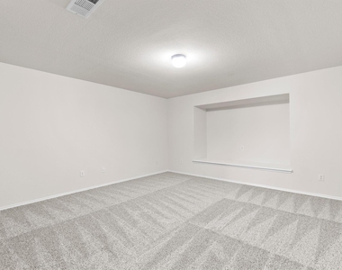 3200 Nandina Street - Photo Thumbnail 18