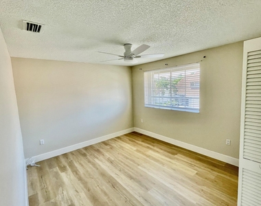 12149 Nw 34th Street - Photo Thumbnail 18