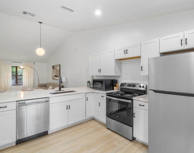 13175 Chadwick Court - Photo Thumbnail 2