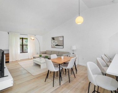 13175 Chadwick Court - Photo Thumbnail 1