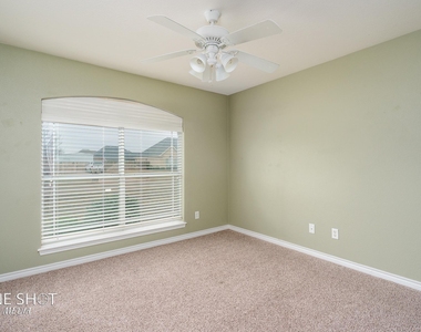 210 Ruger Street - Photo Thumbnail 18