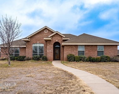 210 Ruger Street - Photo Thumbnail 2