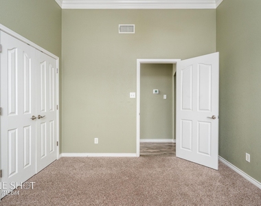 210 Ruger Street - Photo Thumbnail 17