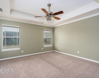 210 Ruger Street - Photo Thumbnail 28