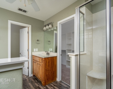 210 Ruger Street - Photo Thumbnail 32