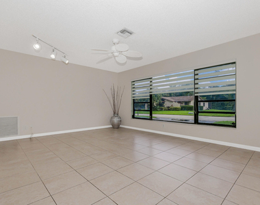 2831 Nw 51st Terrace - Photo Thumbnail 1