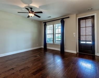 1609 Cedar Crest Drive - Photo Thumbnail 14