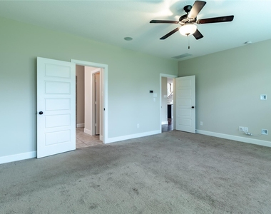 1609 Cedar Crest Drive - Photo Thumbnail 21