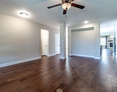 1609 Cedar Crest Drive - Photo Thumbnail 16