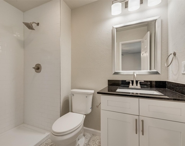 5903 Mimosa Lane - Photo Thumbnail 13
