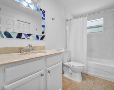 125 Gregory Place - Photo Thumbnail 9