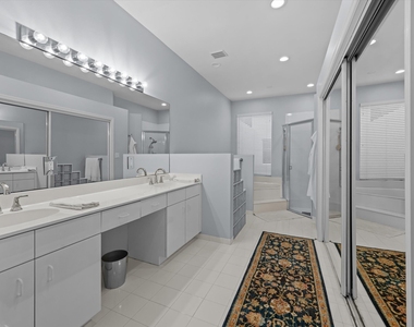 2104 Country Golf Drive - Photo Thumbnail 6