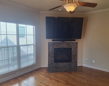 3416 Westminster Avenue - Photo Thumbnail 14