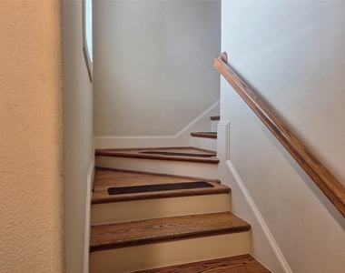 3416 Westminster Avenue - Photo Thumbnail 9