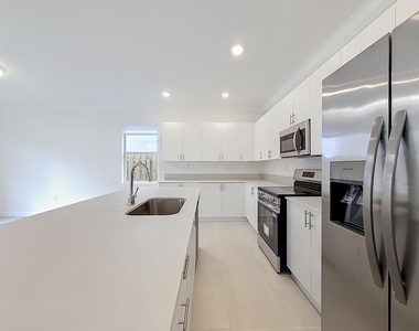 18873 Sw 315th Street - Photo Thumbnail 10