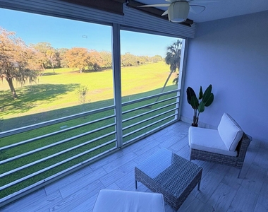 605 Oaks Drive - Photo Thumbnail 22