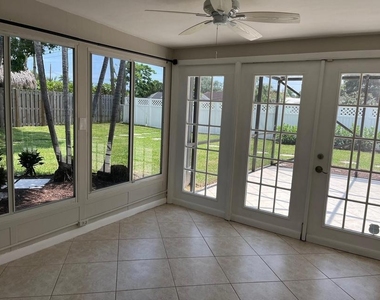 1288 Sw 7th Street - Photo Thumbnail 18