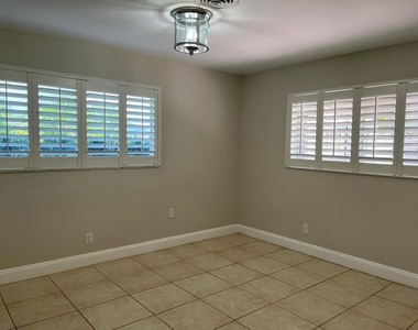 1288 Sw 7th Street - Photo Thumbnail 12