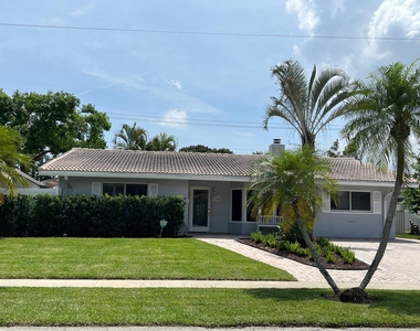 1288 Sw 7th Street - Photo Thumbnail 2