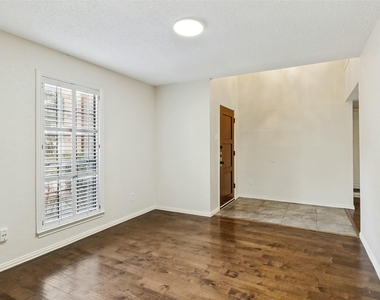 4710 Fallon Place - Photo Thumbnail 6