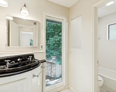 4710 Fallon Place - Photo Thumbnail 17