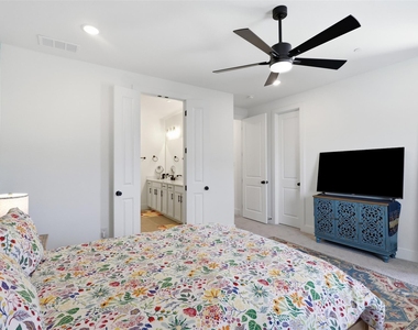 6240 Fortuna Lane - Photo Thumbnail 24