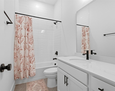6240 Fortuna Lane - Photo Thumbnail 17