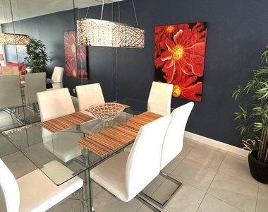 605 Oaks Drive - Photo Thumbnail 6