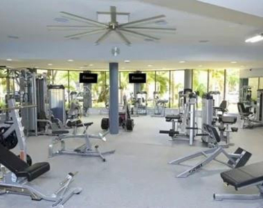 9517 Fontainebleau Boulevard - Photo Thumbnail 18