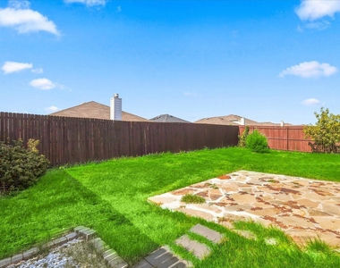 3116 Layla Creek Drive - Photo Thumbnail 23